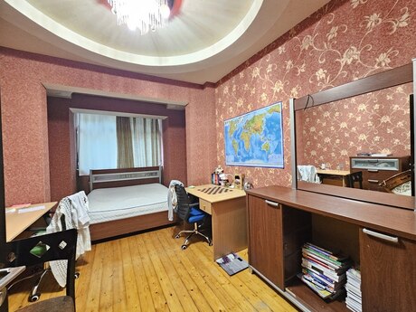4 otaqlı mənzil, 110 m², Azadlıq Prospekti: 250 000 ₼ 4