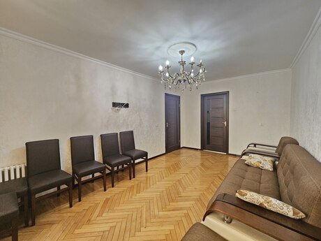 3 otaqlı mənzil, 80 m², Elmlər Akademiyası: 230 000 ₼ 3