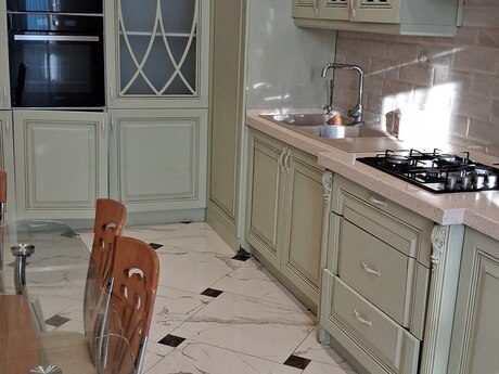 Kirayə 5 otaqlı mənzil, 180 m², Azadlıq Prospekti: 1 400 ₼/ay 4