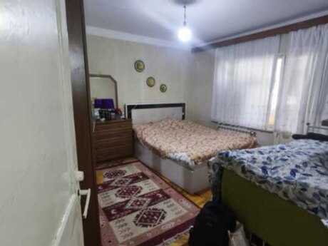 3 otaqlı köhnə tikili - Neftçilər m. - 60 m²