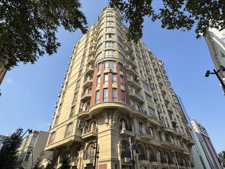4 otaq · 204 m² · 8/12 mərtəbə, Sahil