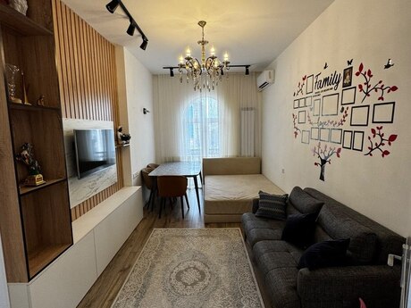 2-комн. вторичка - м. Низами - 60 м²