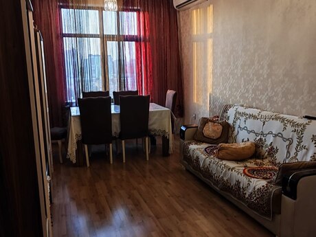 3 otaqlı mənzil, 72 m², 28 May: 280 000 ₼ 2