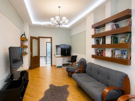 3 otaqlı mənzil, 160 m², Elmlər Akademiyası: 410 000 ₼ 4