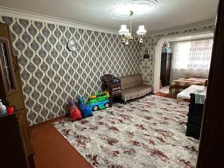 Elan №6377942 - Bakı, Qara Qarayev m., 1 otaqlı, 60 m², 2/5 mərtəbə