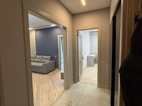 3-room apartment for rent, 95 m², İnşaatçılar: 1 100 ₼/mo 4