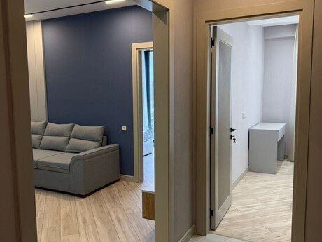 3-room apartment for rent, 95 m², İnşaatçılar: 1 100 ₼/mo 3