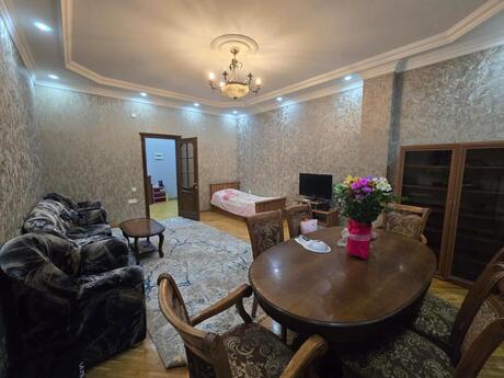 Elan №6378058 - Bakı, Memar Əcəmi m., 3 otaqlı, 170 m², 3/9 mərtəbə