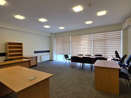 Объект - м. 8 ноября - 260 м²