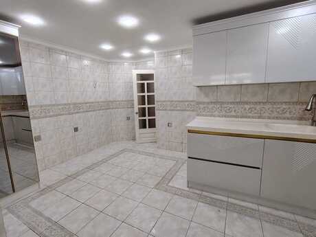 5 otaqlı mənzil, 150 m², 28 May: 439 000 ₼ 5