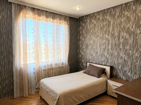Elan №6378147 - Bakı, Binəqədi r., 3 otaqlı, 137 m², 18/18 mərtəbə