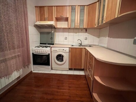 Elan №6378189 - Bakı, Memar Əcəmi m., 2 otaqlı, 90 m², 3/9 mərtəbə