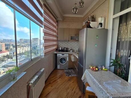 2 otaqlı mənzil, 60 m², Qara Qarayev: 180 000 ₼ 2