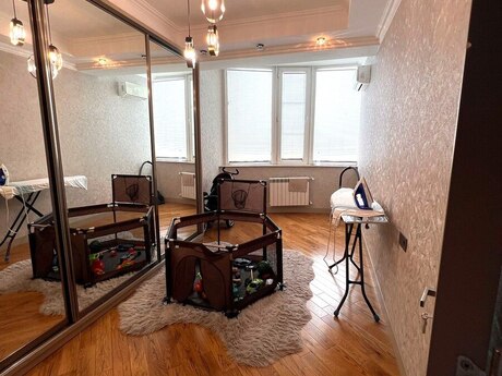 4-room apartment, 195 m², Nizami: 629 000 ₼ 5