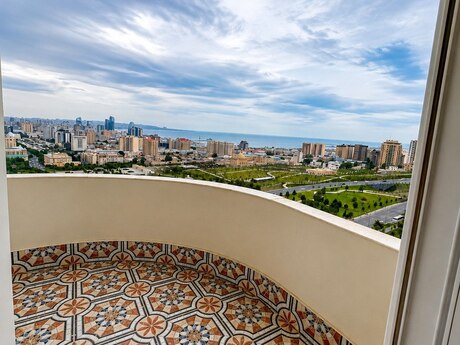 Elan №6378272 - Bakı, Nizami m., 4 otaqlı, 195 m², 13/17 mərtəbə