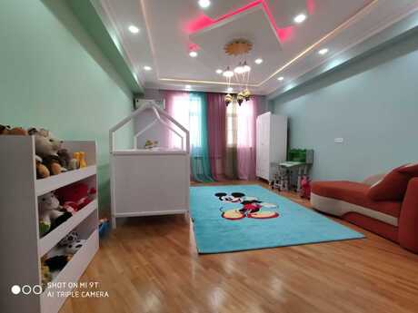 4 otaqlı mənzil, 210 m², 20 Yanvar: 320 000 ₼ 3