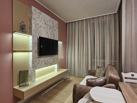 Kirayə 3 otaqlı mənzil, 78 m², İnşaatçılar: 1 100 ₼/ay 5