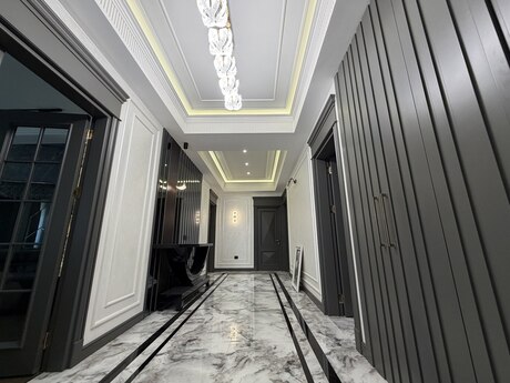 5 rooms · 210 m² · floor 7/8, Ağ şəhər