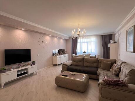 Elan №6378485 - Bakı, Şah İsmayıl Xətai m., 3 otaqlı, 163 m², 19/20 mərtəbə