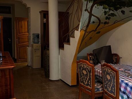 5 otaqlı həyət evi, 200 m², İçəri Şəhər: 1 200 000 ₼ 3
