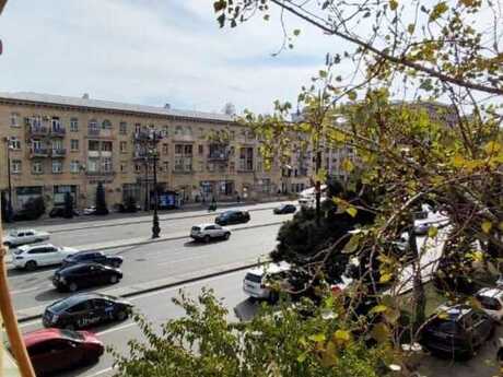 Elan №6378505 - Bakı, Nəriman Nərimanov m., 4 otaqlı, 80 m², 3/4 mərtəbə
