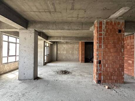 4-комн. новостройка - Хатаинский р. - 157 м²