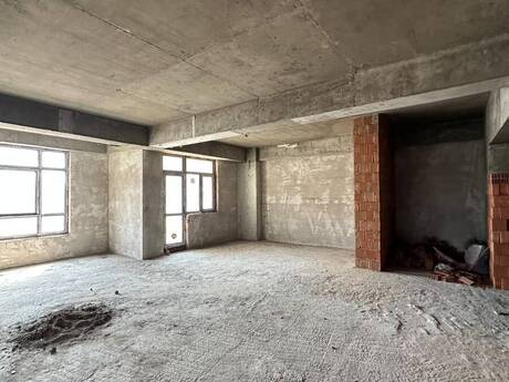 4-комн. новостройка - Хатаинский р. - 157 м²