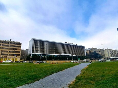 Elan №6378592 - Bakı, Nizami m., 4 otaqlı, 80 m², 4/4 mərtəbə