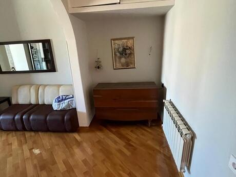 Elan №6378618 - Bakı, Səbail r., 2 otaqlı, 55 m², 5/5 mərtəbə