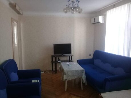 Elan №6378673 - Bakı, İnşaatçılar m., 1 otaqlı, 45 m², 3/5 mərtəbə