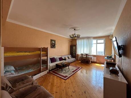 Elan №6378731 - Bakı, Əhmədli m., 2 otaqlı, 65 m², 13/16 mərtəbə