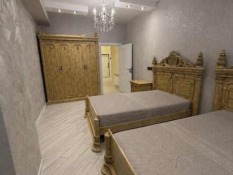 3-комн. новостройка - м. Халглар Достлугу - 135 м²