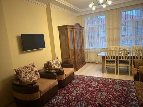 Elan №6378845 - Bakı, Yasamal r., 3 otaqlı, 120 m², 3/16 mərtəbə