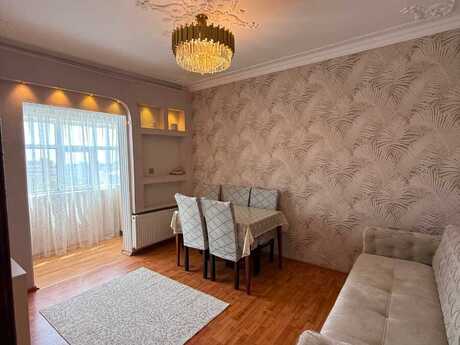 3 otaqlı köhnə tikili - Həzi Aslanov m. - 90 m²