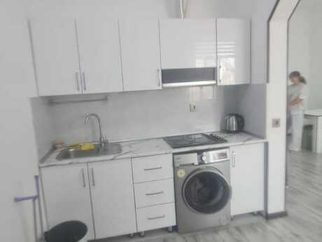 Kirayə 2 otaqlı mənzil, 50 m², 28 May: 800 ₼/ay 3