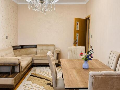 3-комн. вторичка - м. Мемар Аджеми - 90 м²