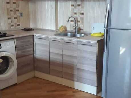 Elan №6378883 - Bakı, Nizami m., 3 otaqlı, 80 m², 6/17 mərtəbə