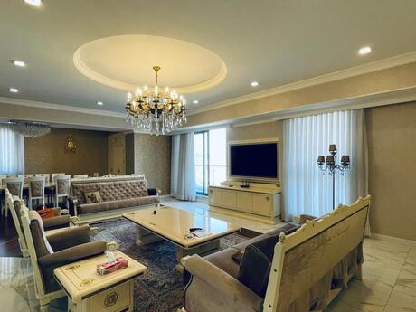 6-комн. · 400 m² · 17/32 этаж, Nəsimi
