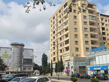 3 otaqlı mənzil, 166 m², Nəsimi: 450 000 ₼ 2