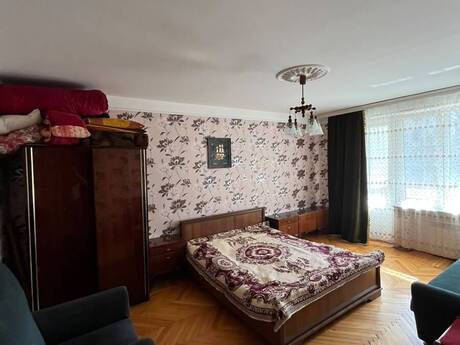 Elan №6379033 - Bakı, Elmlər Akademiyası m., 3 otaqlı, 110 m², 4/5 mərtəbə