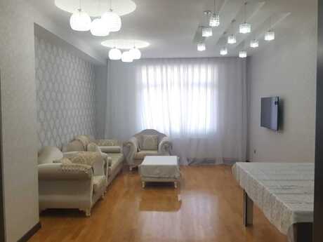 Объявление №6379032 - Баку, пос. Бадамдар, 3-комн., 137 м², 3/13 этаж