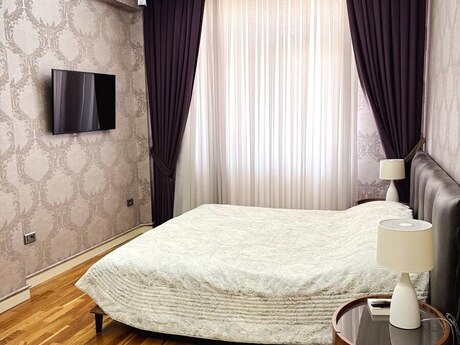 3-комнатная квартира, 116 м², 28 May: 380 000 ₼ 3