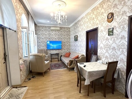 Объявление №6379195 - Баку, Сабаильский р., 4-комн., 80 м²