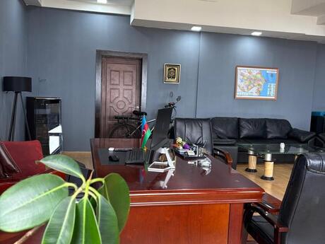 Elan №6379314 - Bakı, Şah İsmayıl Xətai m., 3 otaqlı, 90 m²