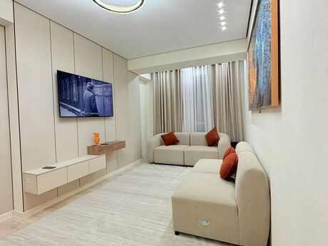 Elan №6379416 - Bakı, 28 May m., 2 otaqlı, 65 m², 8/16 mərtəbə