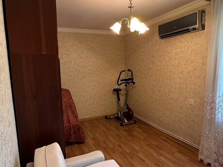 2 otaqlı köhnə tikili - Elmlər Akademiyası m. - 51 m²