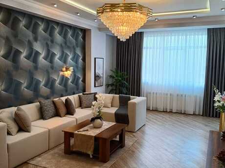 Elan №6379421 - Bakı, Yeni Yasamal q., 2 otaqlı, 70 m², 11/18 mərtəbə