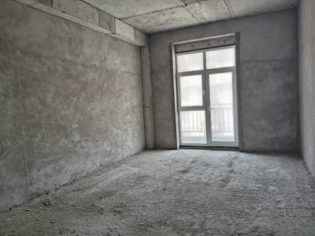 3 otaqlı ofis - Ağ şəhər q. - 170 m²