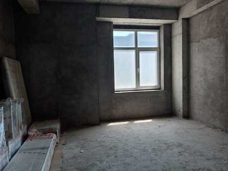 3 otaqlı ofis - Ağ şəhər q. - 170 m²
