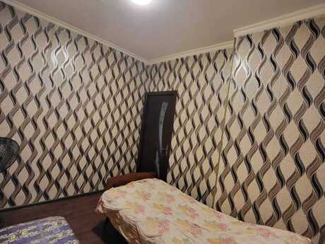 3-комн. вторичка - м. Ази Асланов - 70 м²